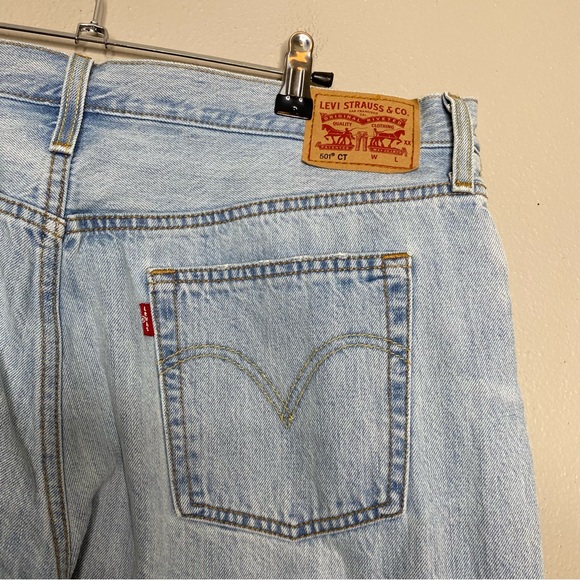 Levi’s 501 CT 32x32 Light Wash Distressed Jeans - Picture 7 of 14
